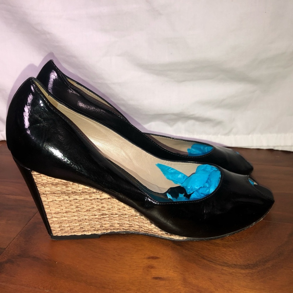 Aquatalia Black patent leather peep toe straw wedges size 10
